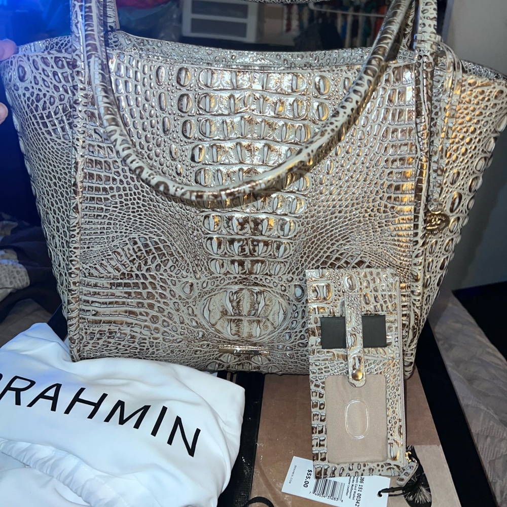 NWT Brahmin Bailee & Matching NWT Credit Card Wallet in Smoke Melbourne